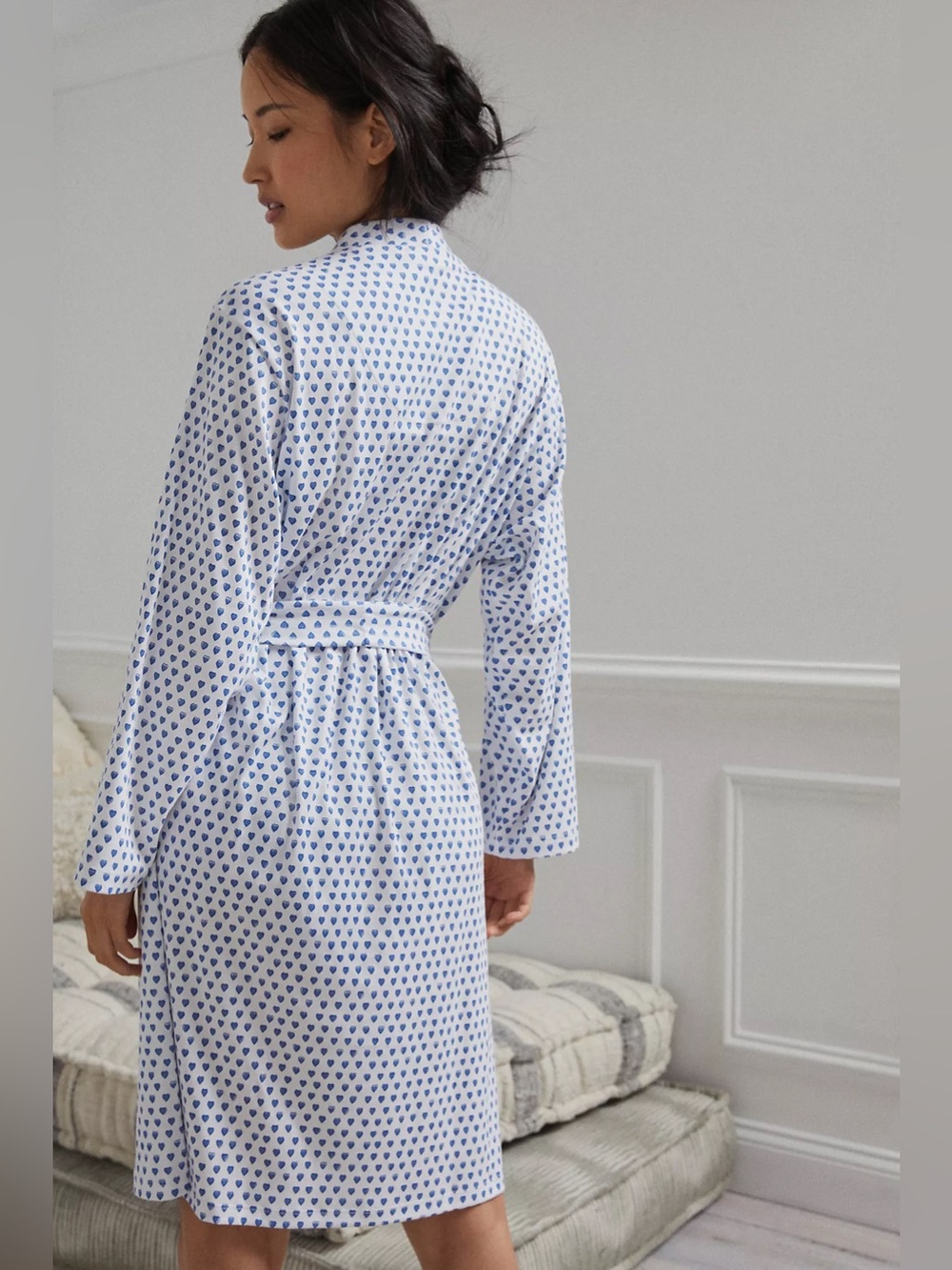 Roller Rabbit Axel Hearts Kimono Robe - Picture 3 of 11